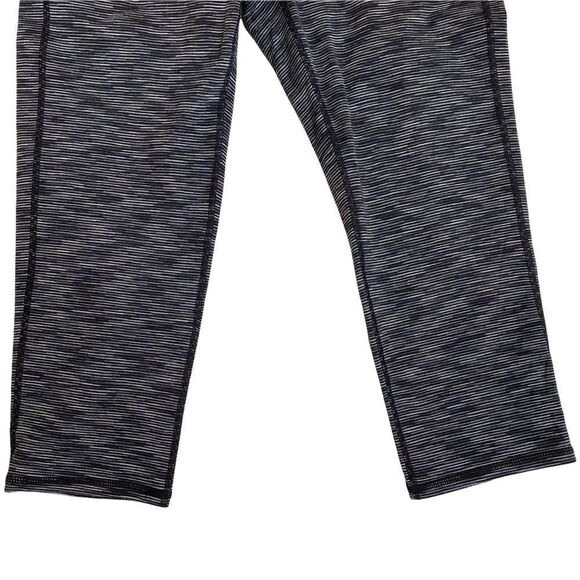 Athleta Cropped Leggings Sz M - Picture 4 of 7